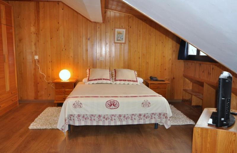 Hotel Tirol Formigal Exterior photo